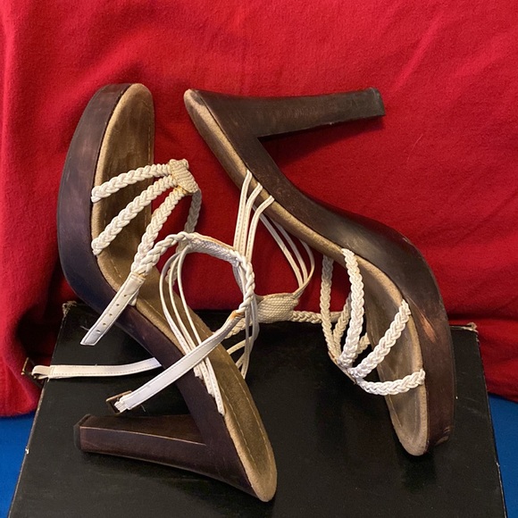 Wood platform sandals - Picture 6 of 7